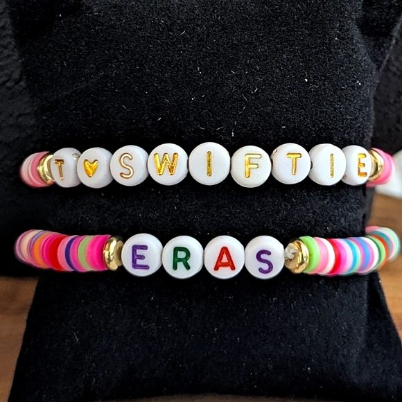 Taylor Swift Friendship Bracelets Eras Vinyl Disc Stretchable Stackable Swiftie - Picture 1 of 5